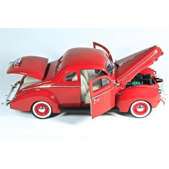 Motormax 1:18 1940 Ford Deluxe -Kırmızı Model Araba