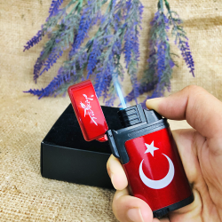 Türk Bayraklı Pürmüzlü Çakmak